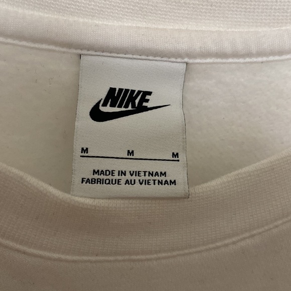 Nike Men’s Medium White Sweatshirt - Picture 3 of 3